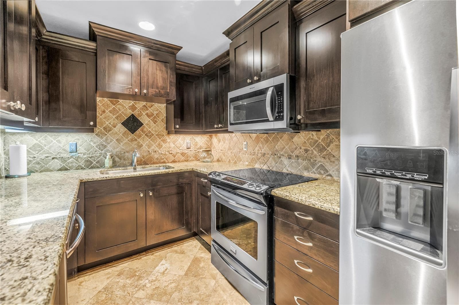 Condominium at 1290 PINE RIDGE CIR E #G2, TARPON SPRINGS, photo 27 of 59