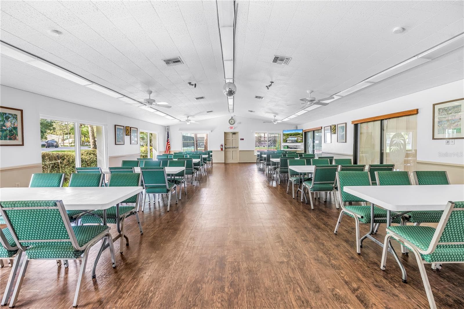 club house - 1290 PINE RIDGE CIR E #G2, TARPON SPRINGS