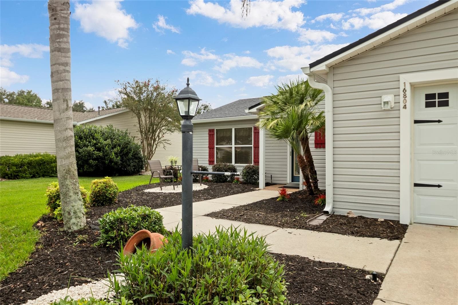 Single Family Residence at 16804 SE 96TH CHAPELWOOD CIR #52, THE VILLAGES, photo 5 of 62