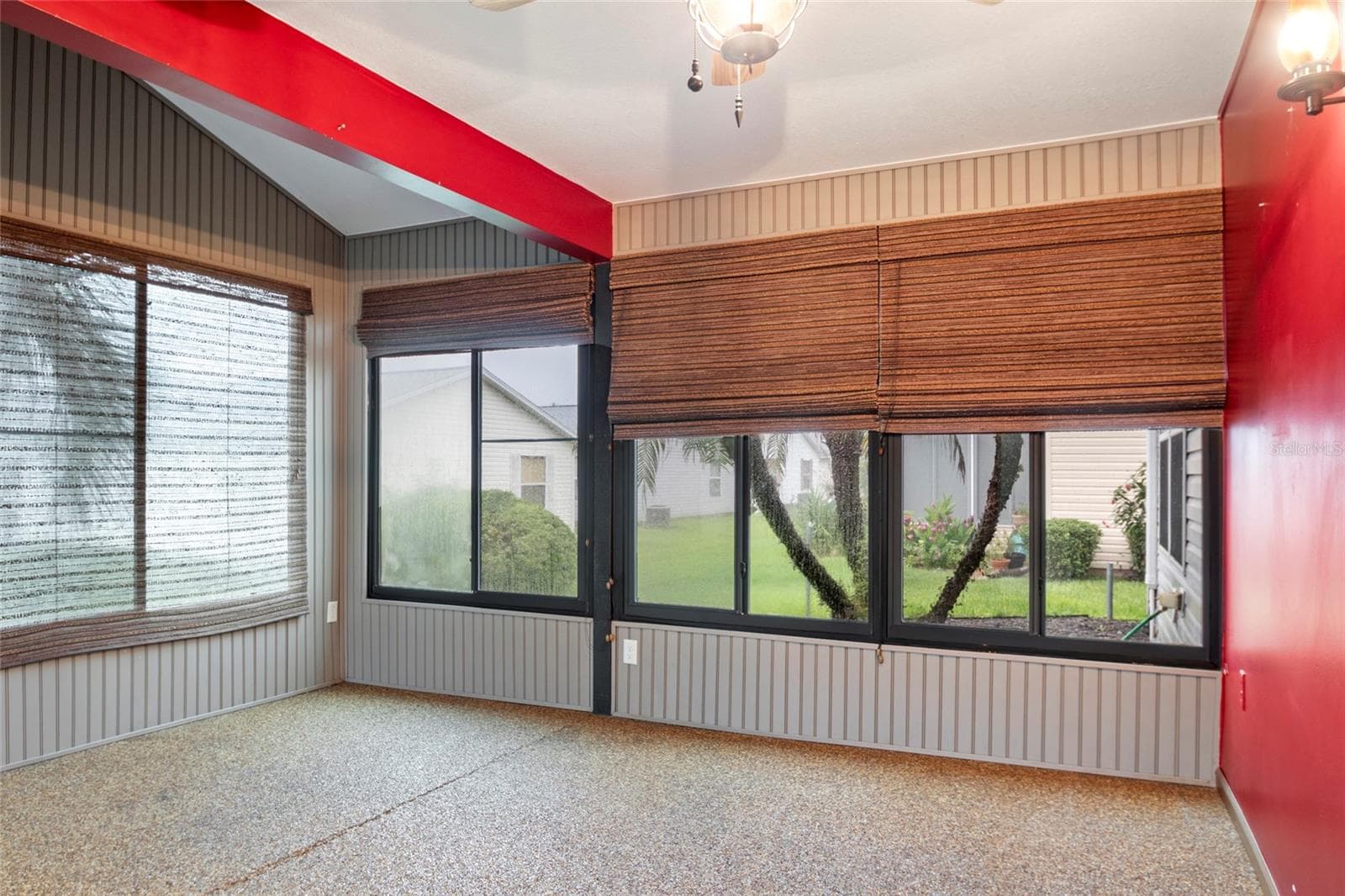Single Family Residence at 16804 SE 96TH CHAPELWOOD CIR #52, THE VILLAGES, photo 23 of 62