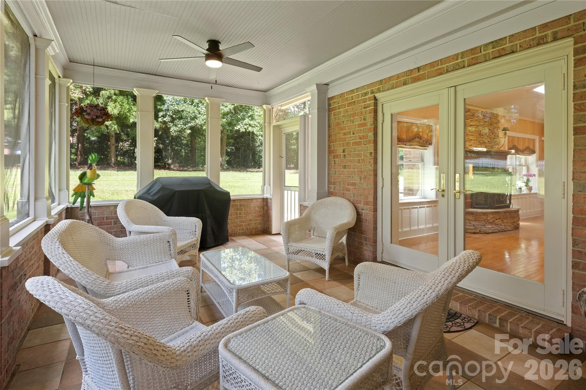 Single Family Residence at 6041 Bluebird Hill Lane, Matthews, photo 3 of 24