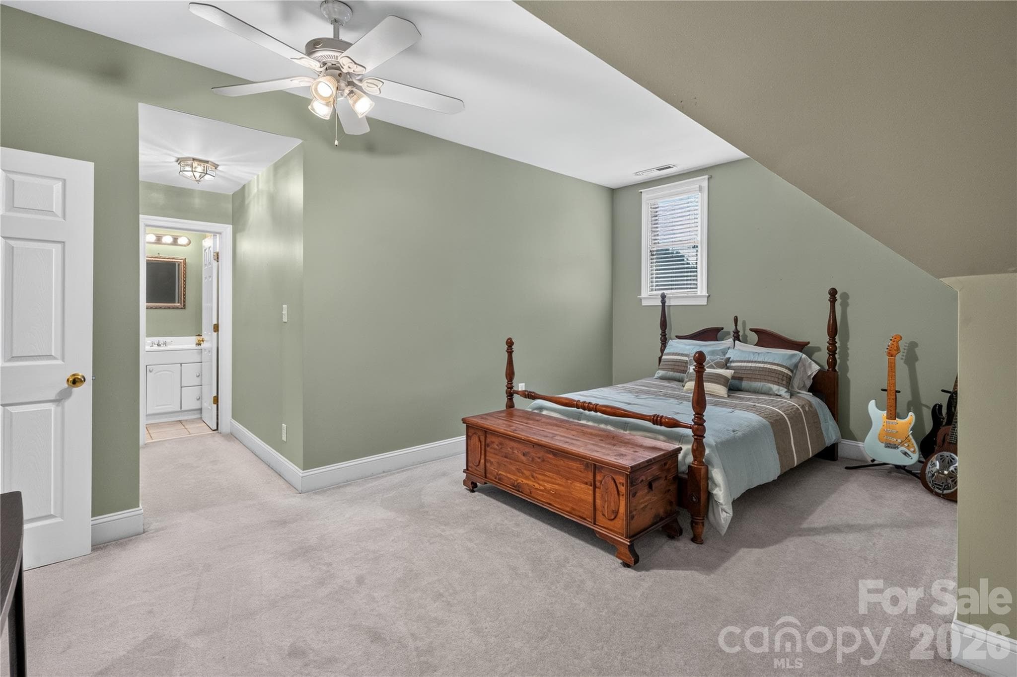 Single Family Residence at 6041 Bluebird Hill Lane, Matthews, photo 5 of 24