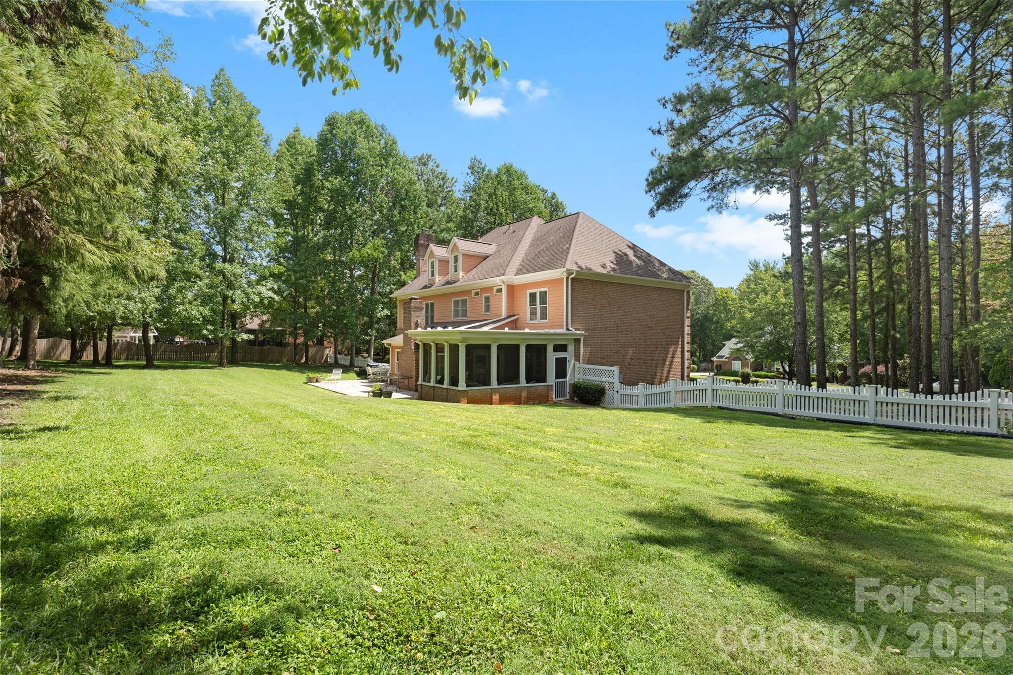 Single Family Residence at 6041 Bluebird Hill Lane, Matthews, photo 13 of 24