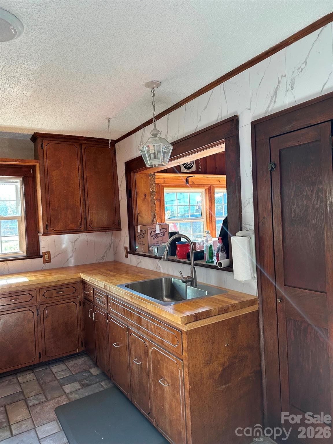 Owner's picture - kitchen empty - 106 Myrtle Street, Morganton