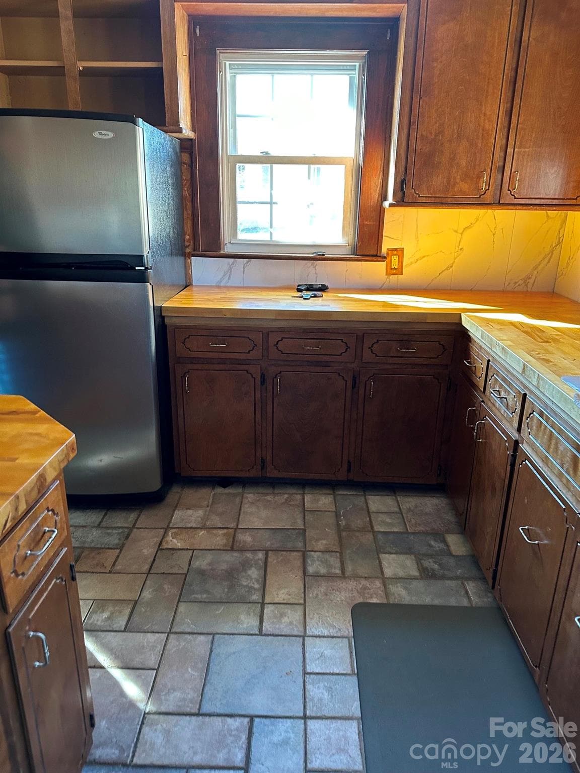 Owner's picture - kitchen empty - 106 Myrtle Street, Morganton
