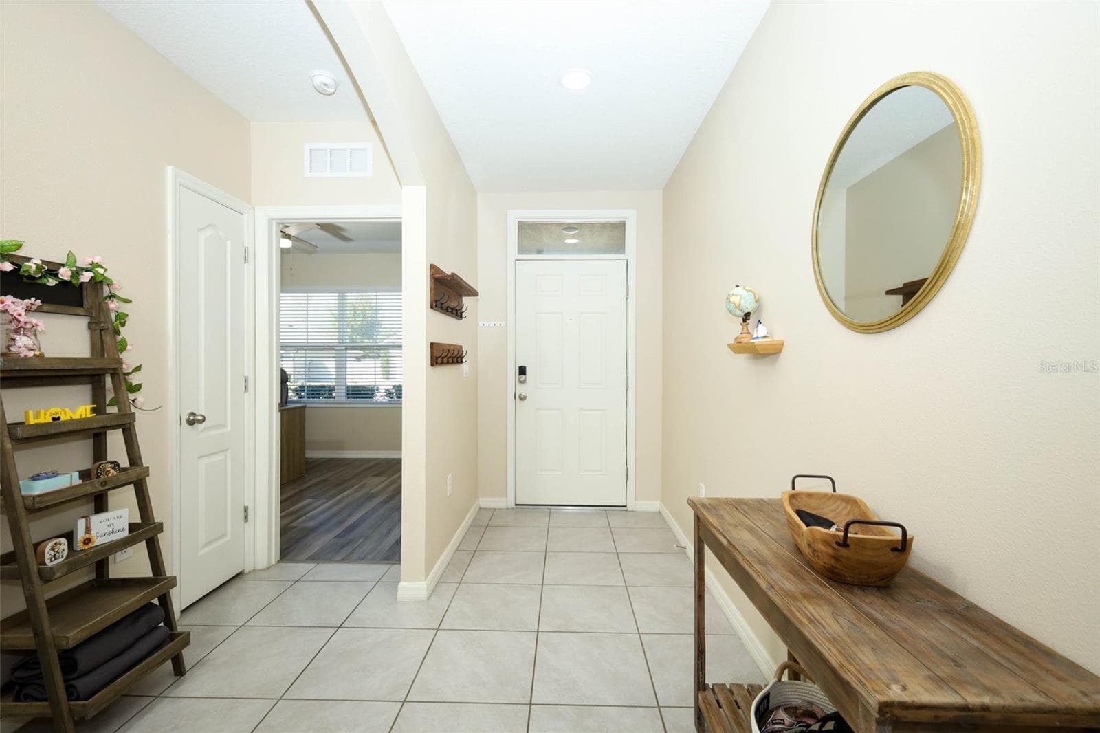 Single Family Residence at 2657 GRAND CENTRAL AVE, TAVARES, photo 3 of 52