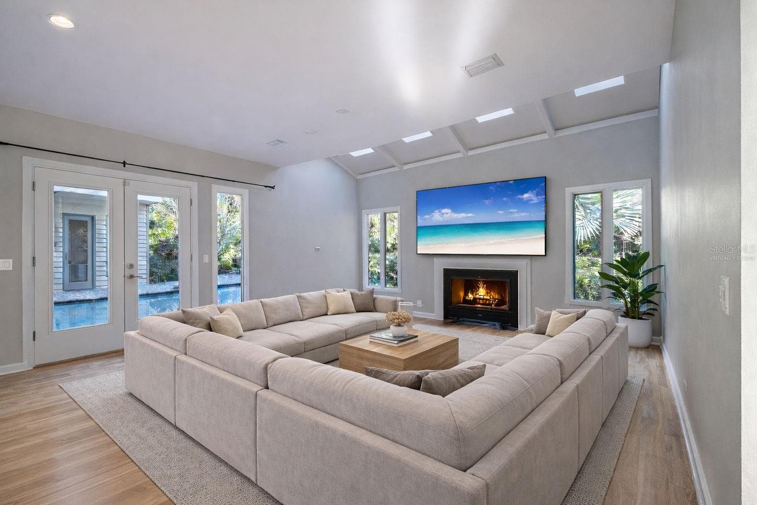 Virtually Staged - 1351 WILLOW BROOK DR, PALM HARBOR