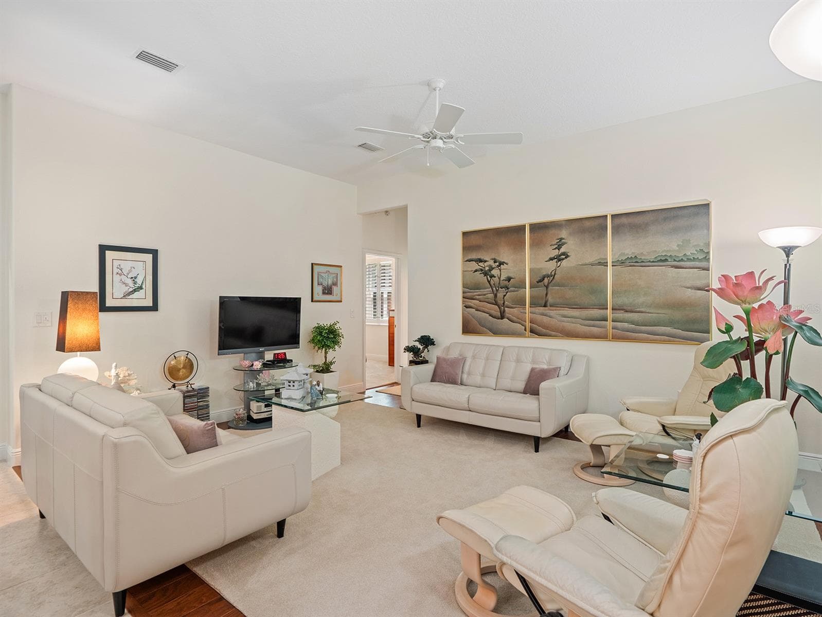 Family room 1 - 8348 BRIDGEPORT BAY CIR, MOUNT DORA