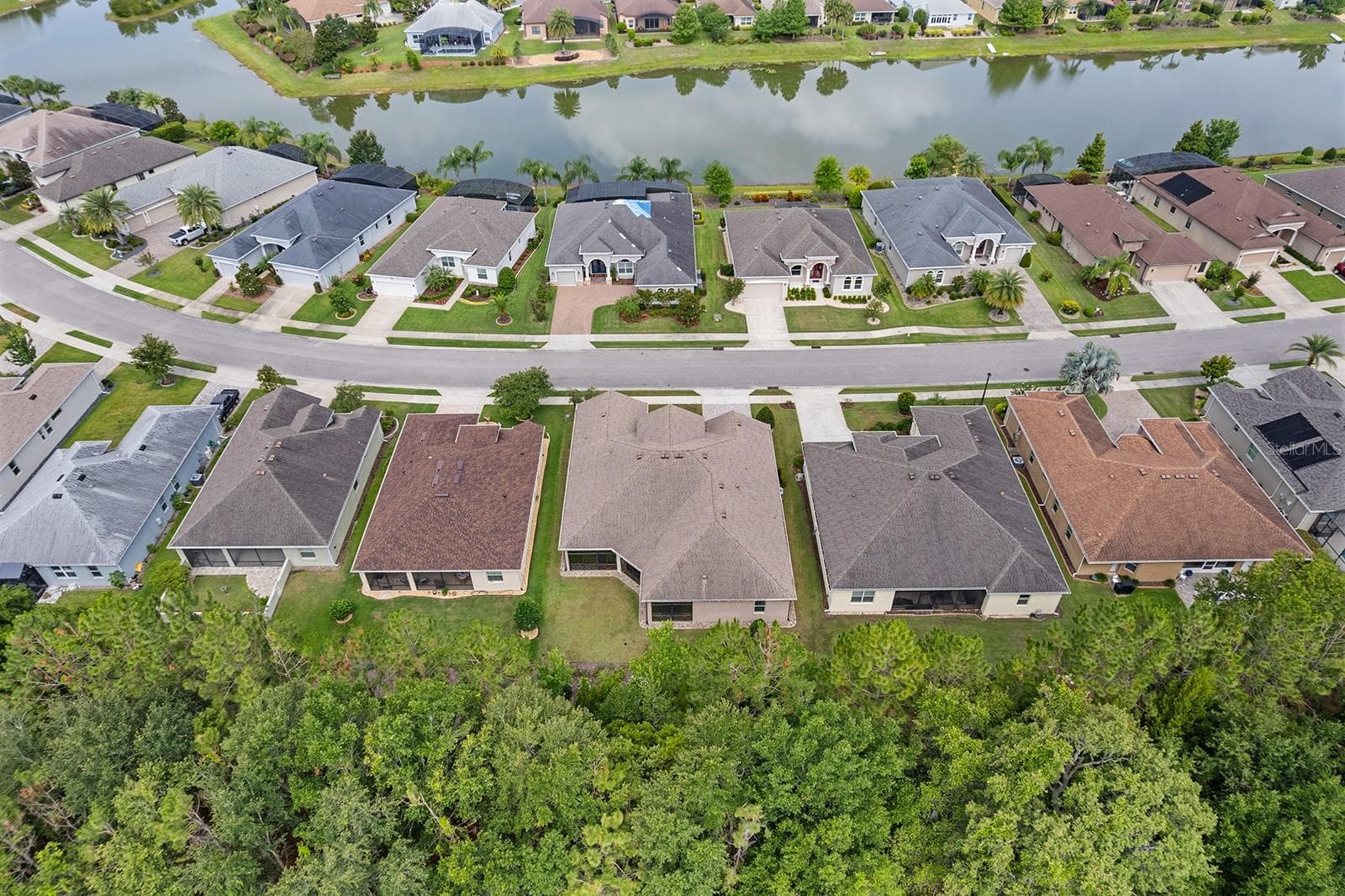 Single Family Residence at 8348 BRIDGEPORT BAY CIR, MOUNT DORA, photo 40 of 55