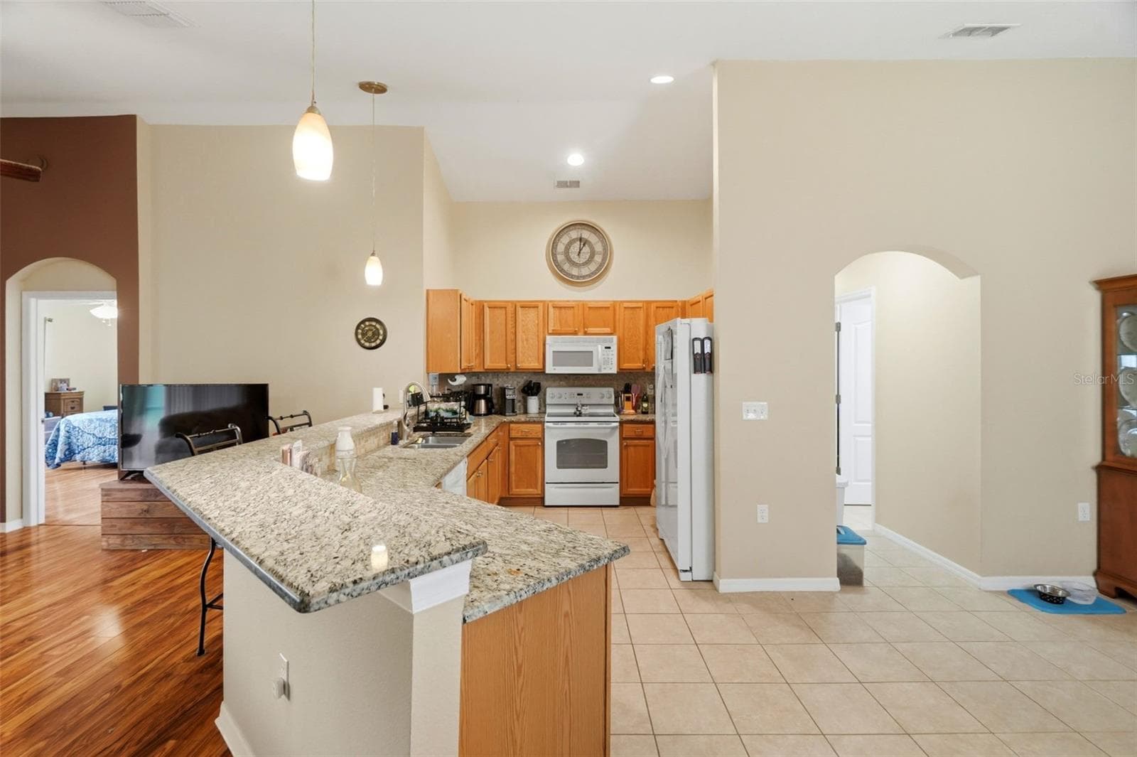 Single Family Residence at 10439 S DREW BRYANT CIR, FLORAL CITY, photo 16 of 21