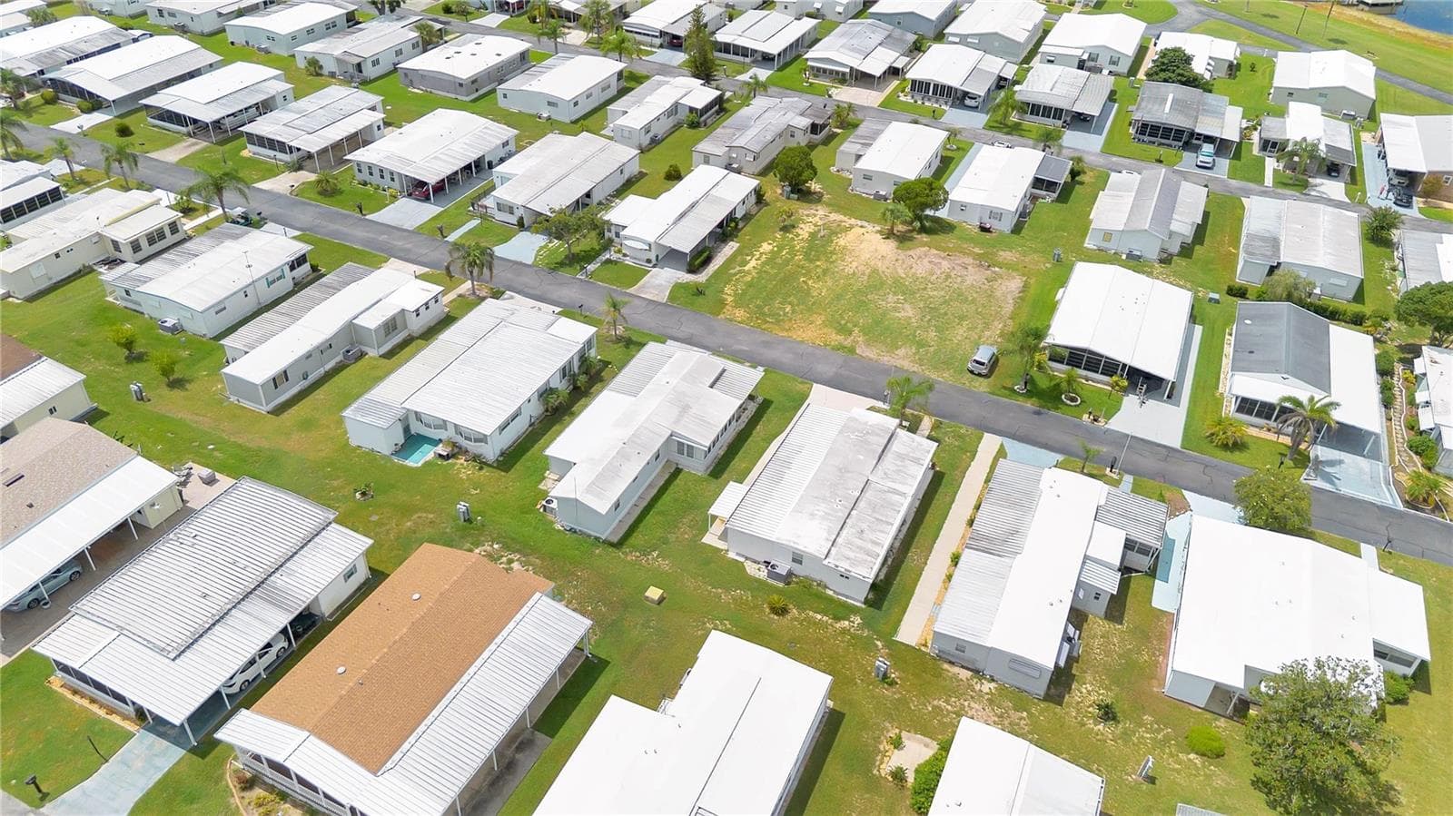 Mobile Home at 97 MUSTANG TER, HAINES CITY, photo 18 of 27