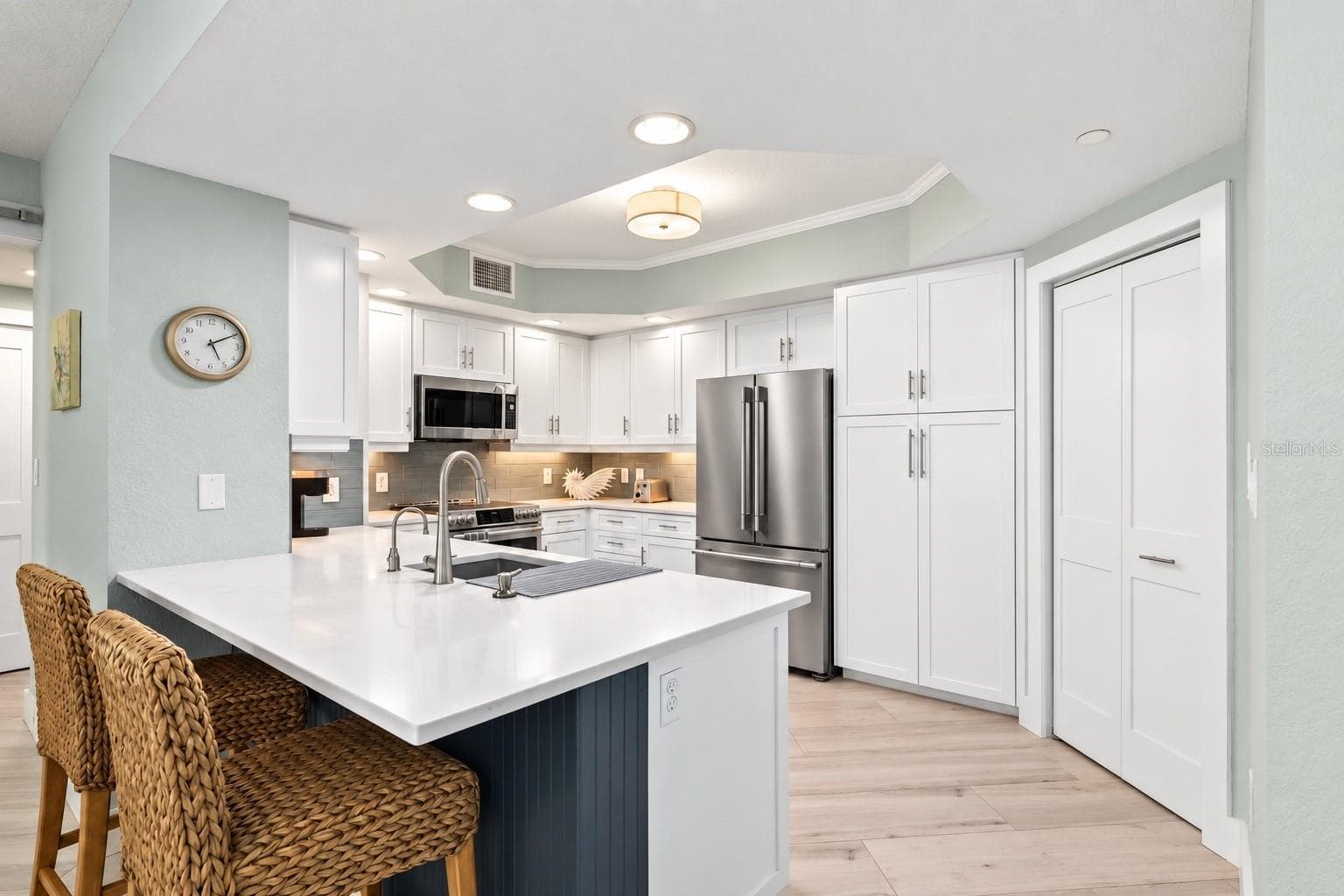 Condominium at 11 SAN MARCO ST #905, CLEARWATER, photo 11 of 57