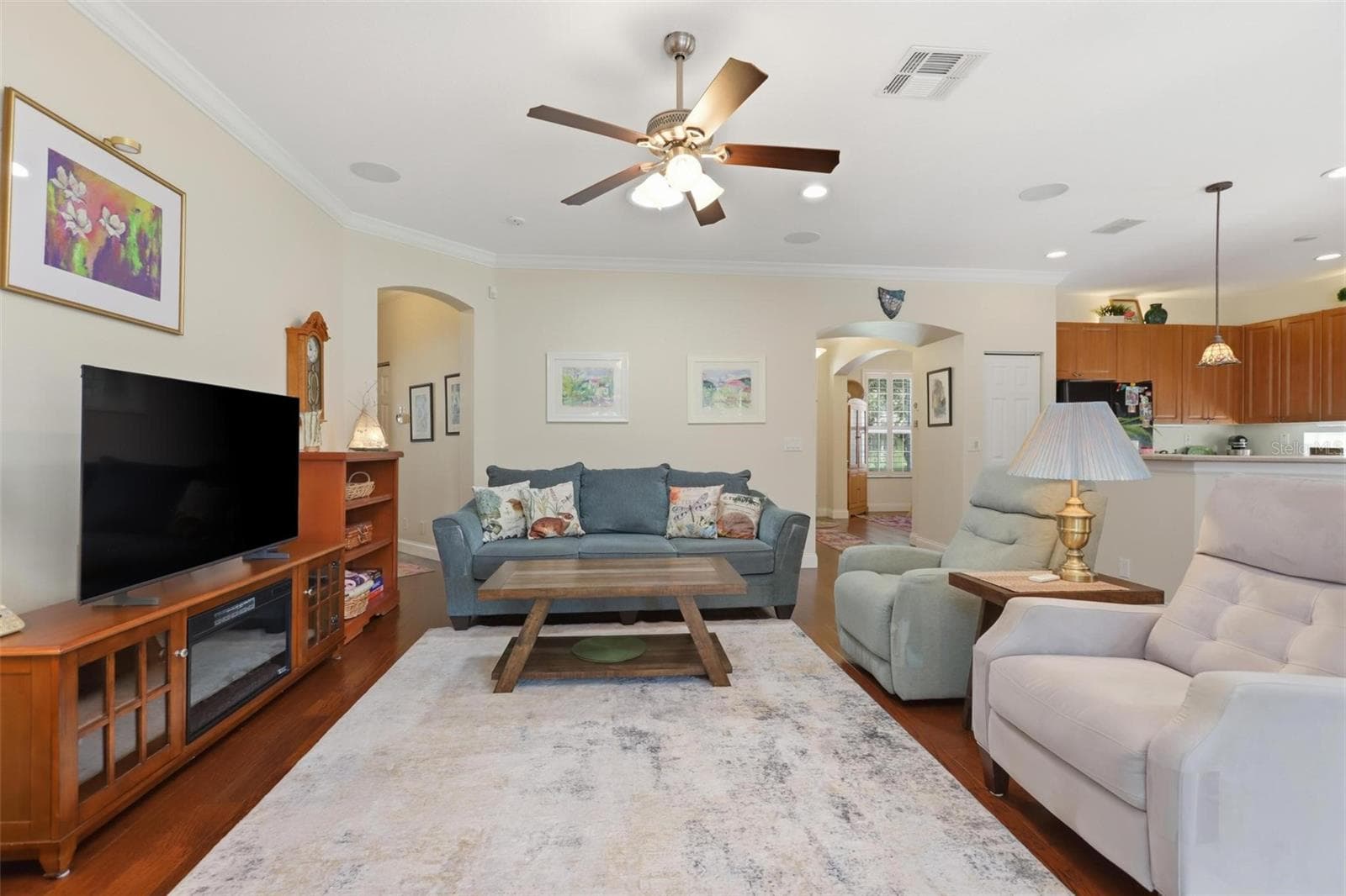 Single Family Residence at 114 OVERTON GARDENS LN, DELAND, photo 15 of 52