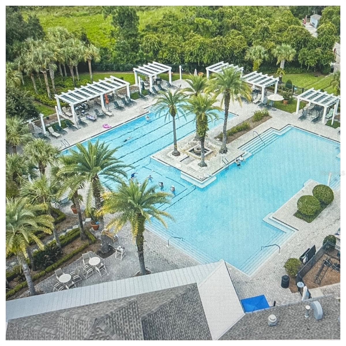 Single Family Residence at 114 OVERTON GARDENS LN, DELAND, photo 40 of 52