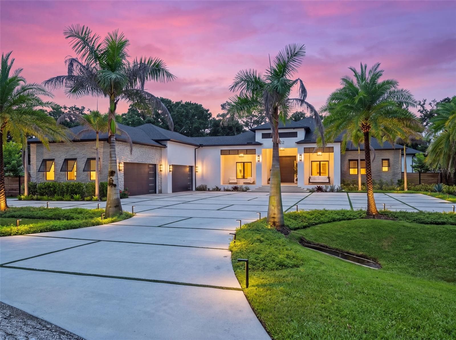 17602 GRANDE ESTATES PL