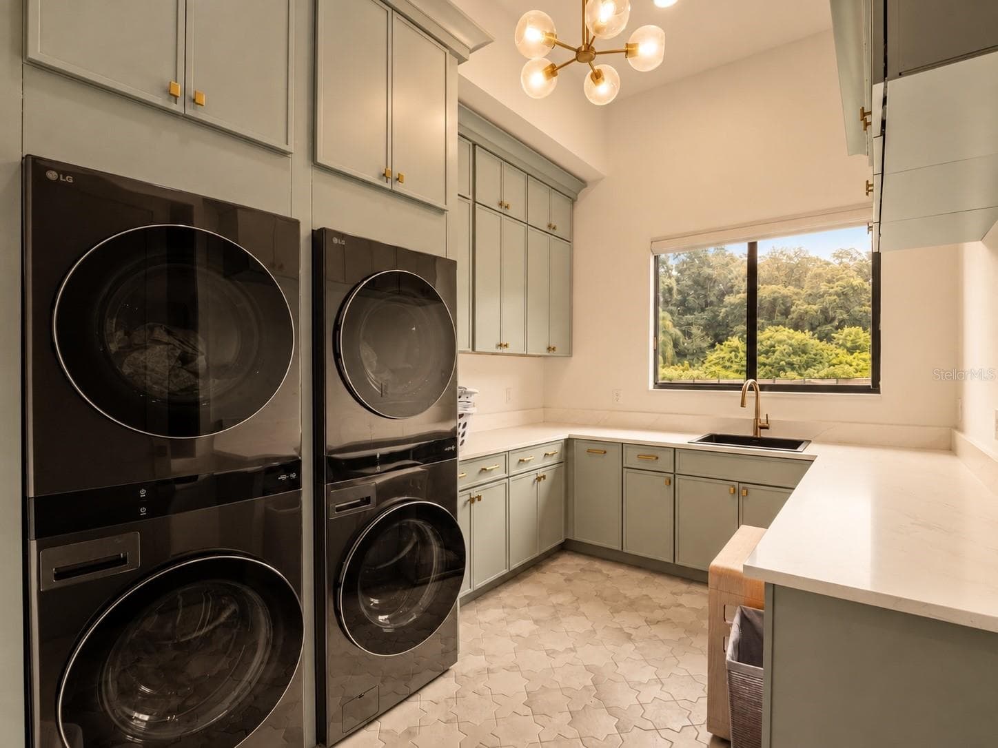Single Family Residence at 17602 GRANDE ESTATES PL, LUTZ, photo 60 of 86
