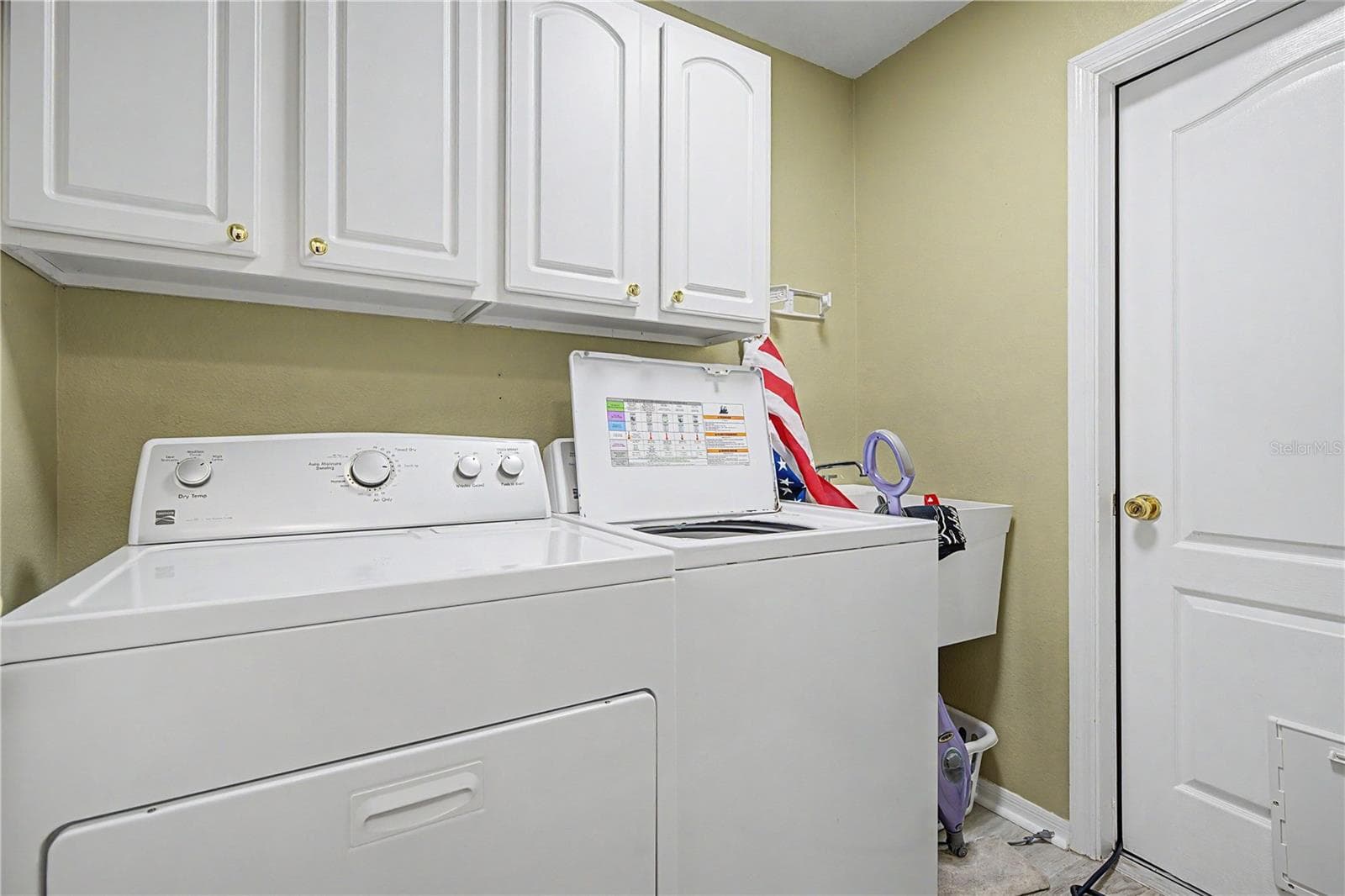 Single Family Residence at 212 ARBOR WOODS CIR, OLDSMAR, photo 30 of 52
