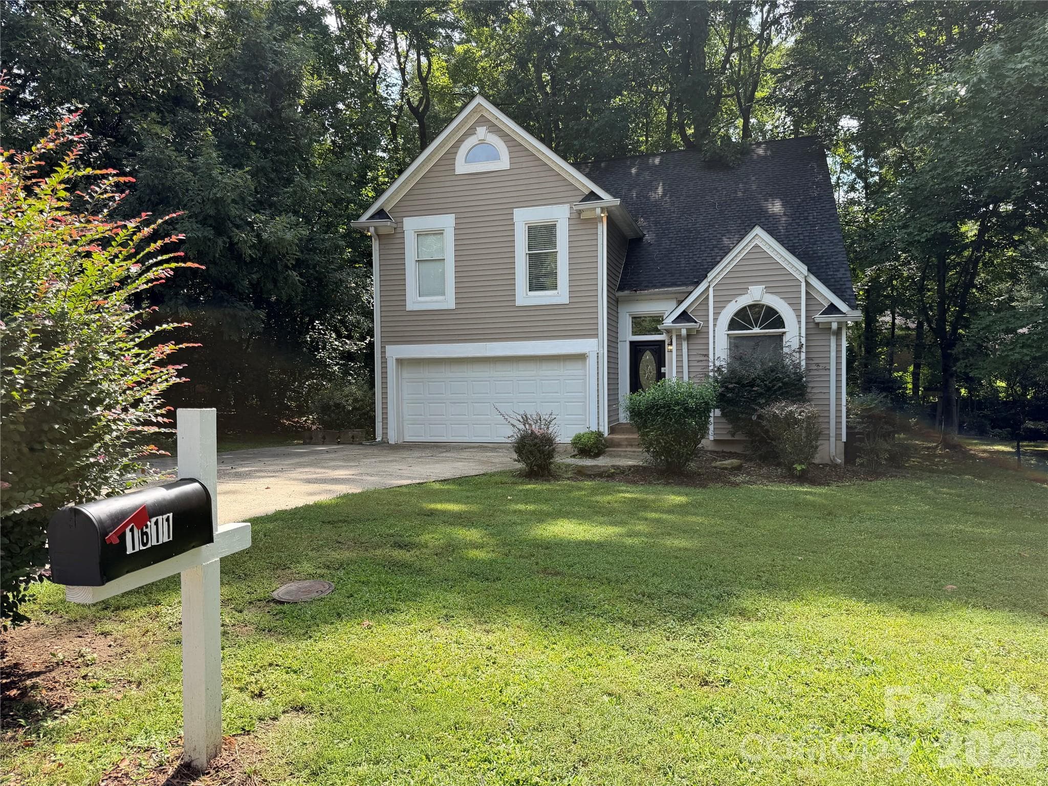 Single Family Residence at 1611 Plantation Trail, Gastonia, photo 32 of 32