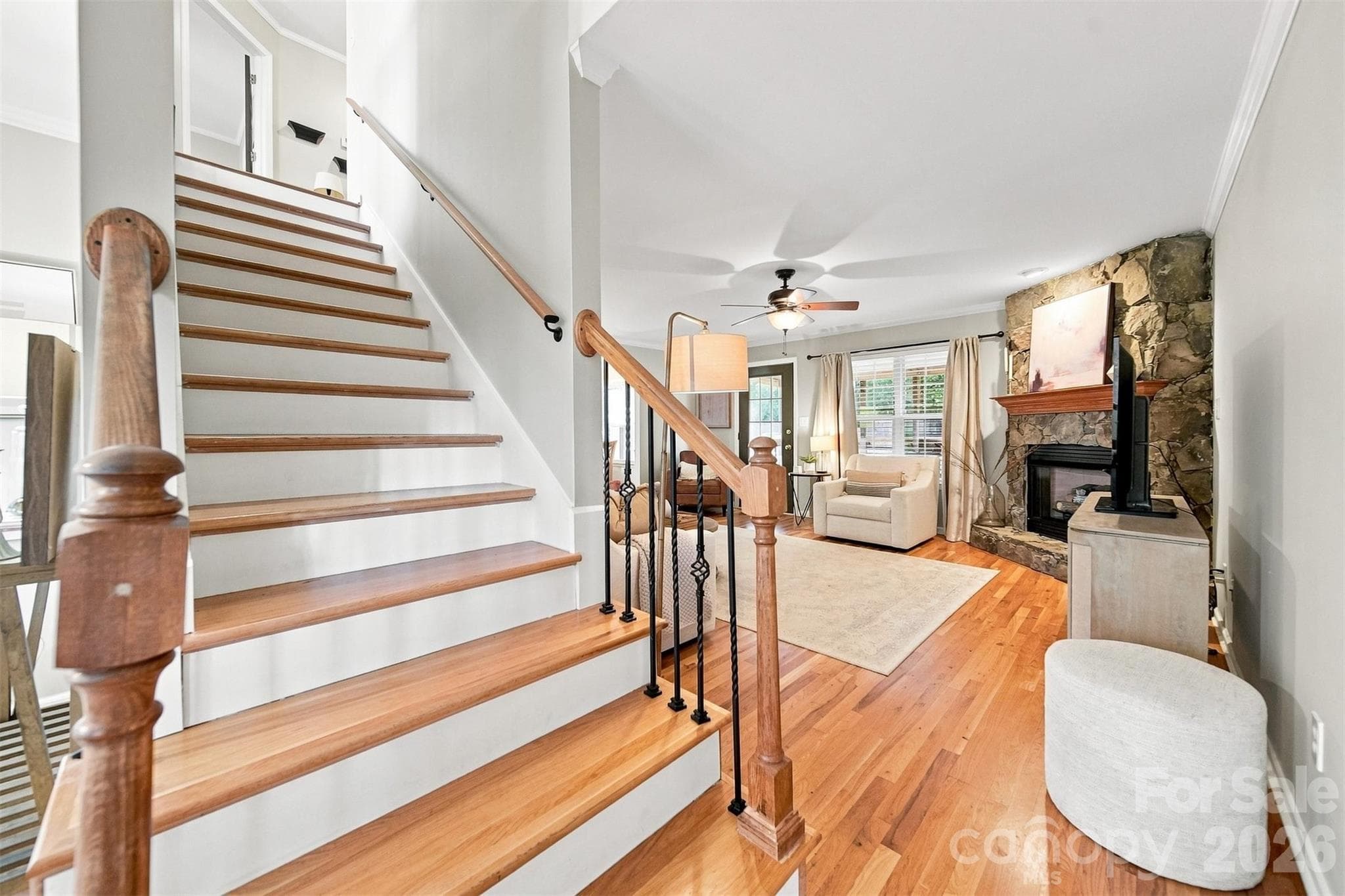 Staircase - 5171 Butner Drive, Hickory