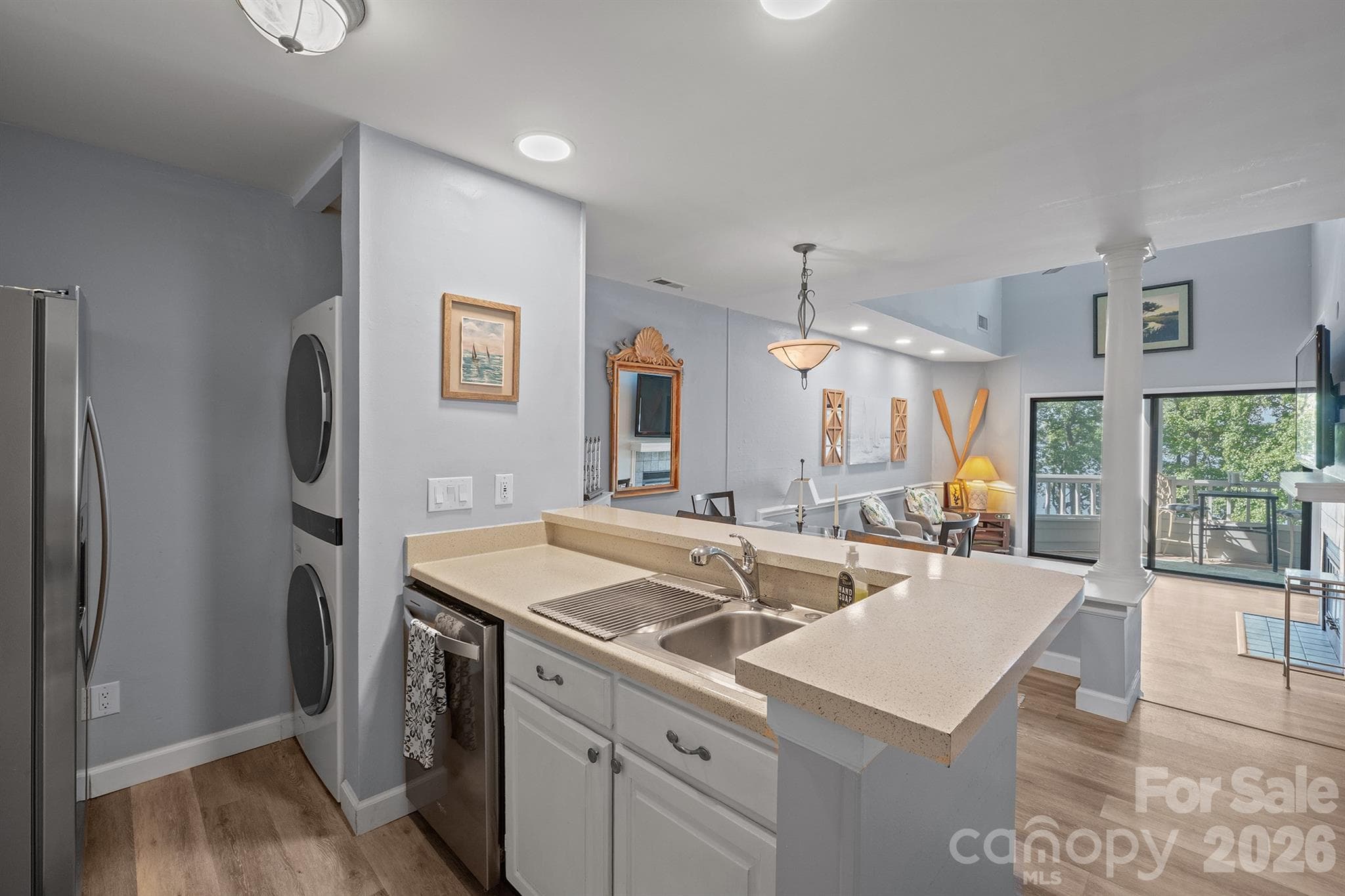 Stackable washer and dryer that will remain - 327 Northwest Drive, Davidson