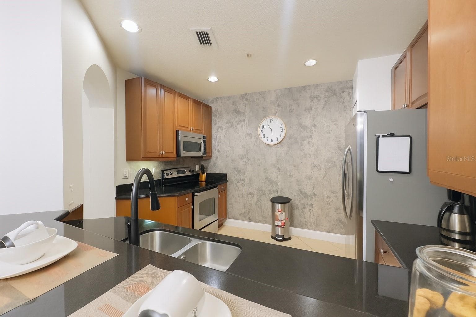 Condominium at 7505 MOURNING DOVE CIR #302, KISSIMMEE, photo 12 of 35