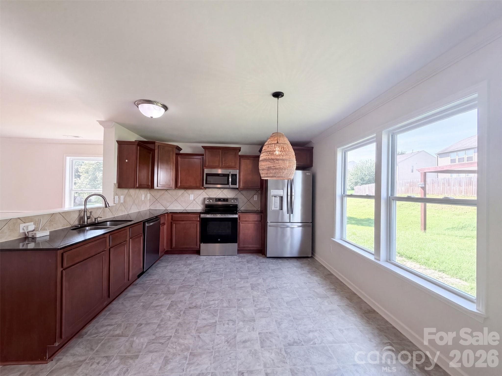 Single Family Residence at 164 Altondale Drive, Statesville, photo 14 of 17