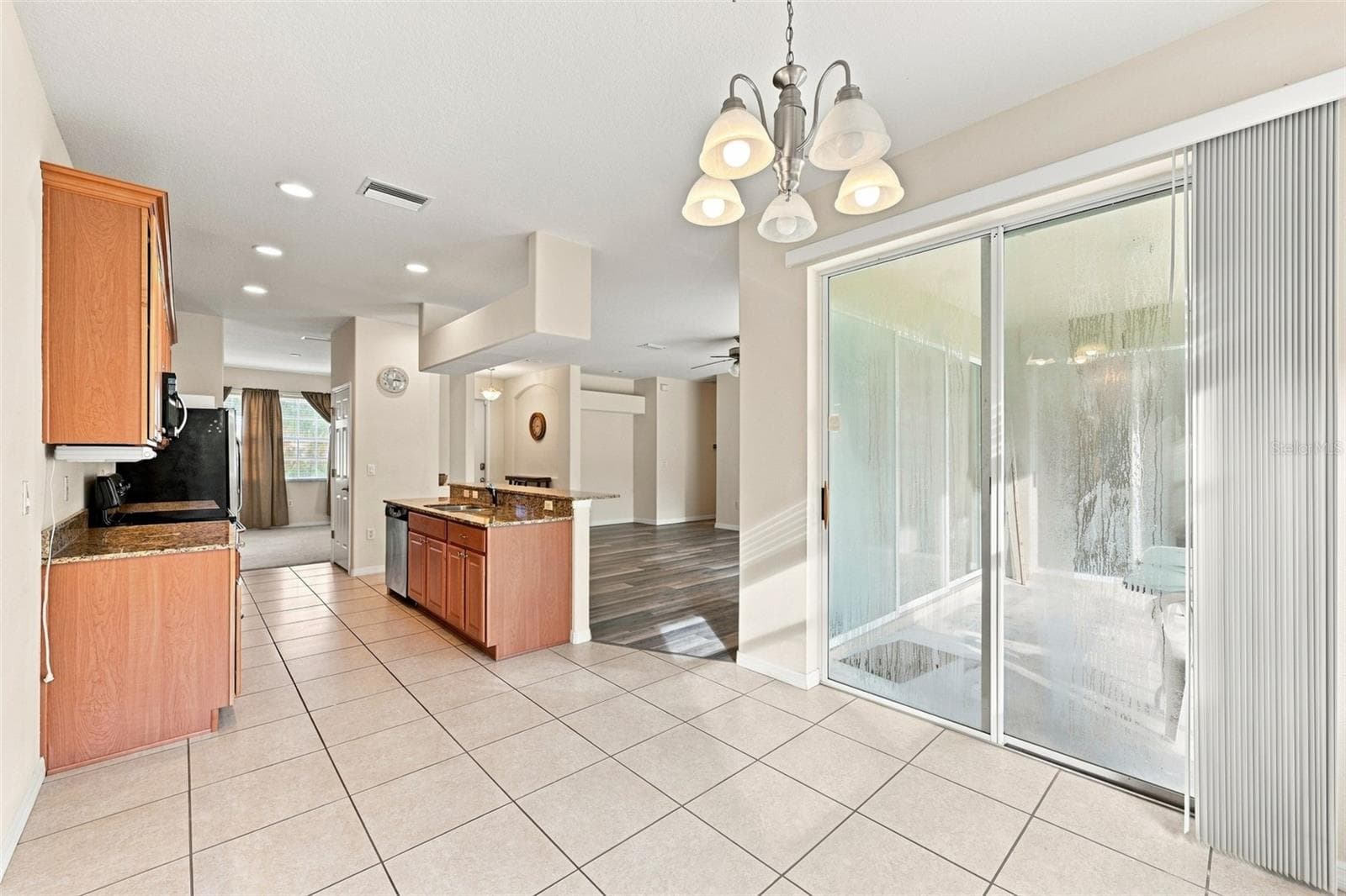 Single Family Residence at 4469 STONEY RIVER DR, MULBERRY, photo 14 of 44