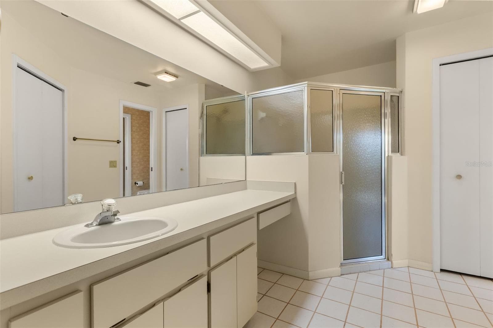 Bathroom 2 - 5536 ROSEWALL CIR, LEESBURG