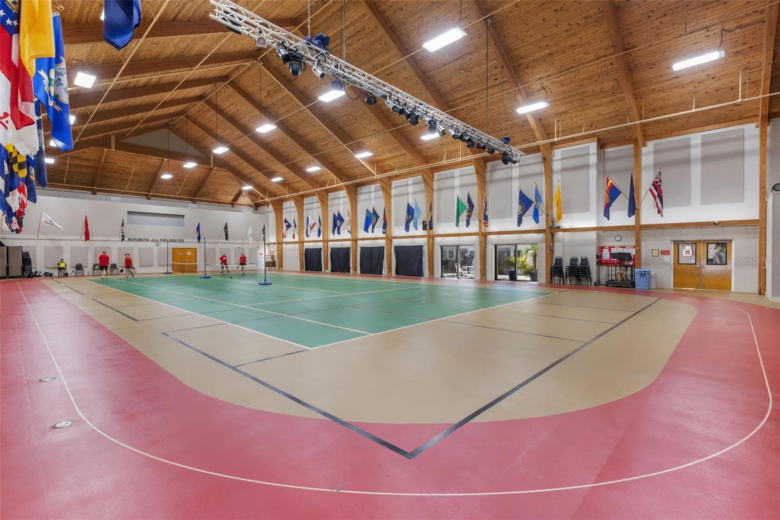 Indoor recreation room and performance hall - 5536 ROSEWALL CIR, LEESBURG