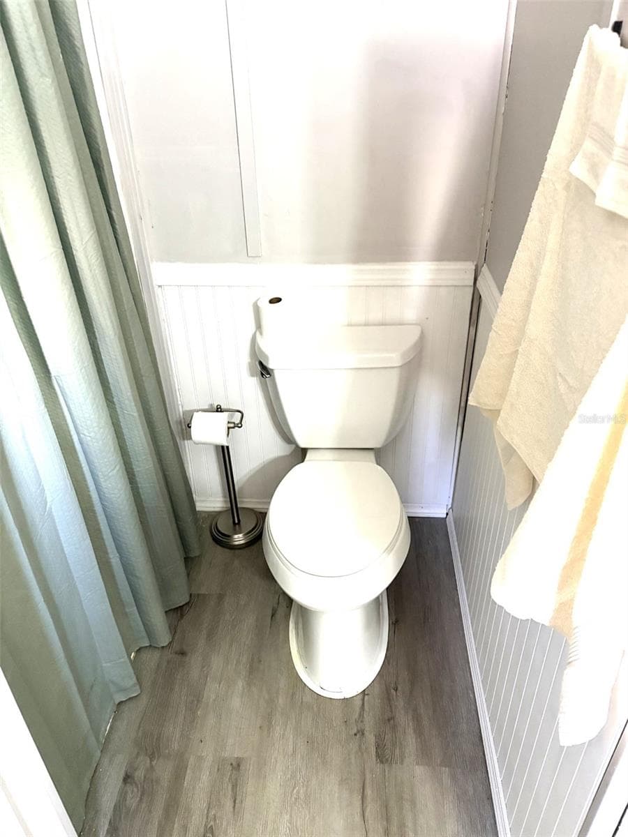 Primary bathroom - 487 LINDSEY DR, LAKELAND