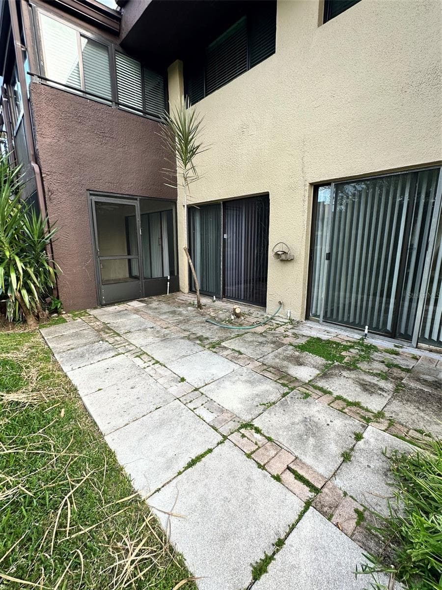 10775 VILLAGE CLUB CIR N #101