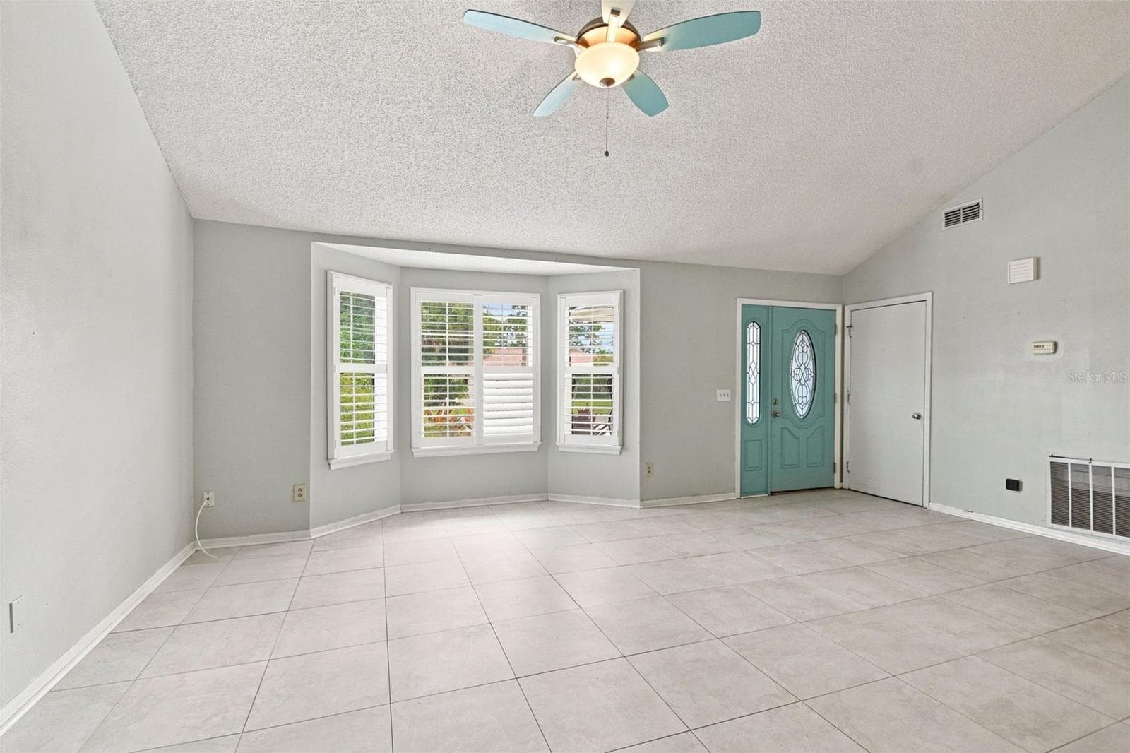 Single Family Residence at 2720 BANYAN DR, EDGEWATER, photo 7 of 34