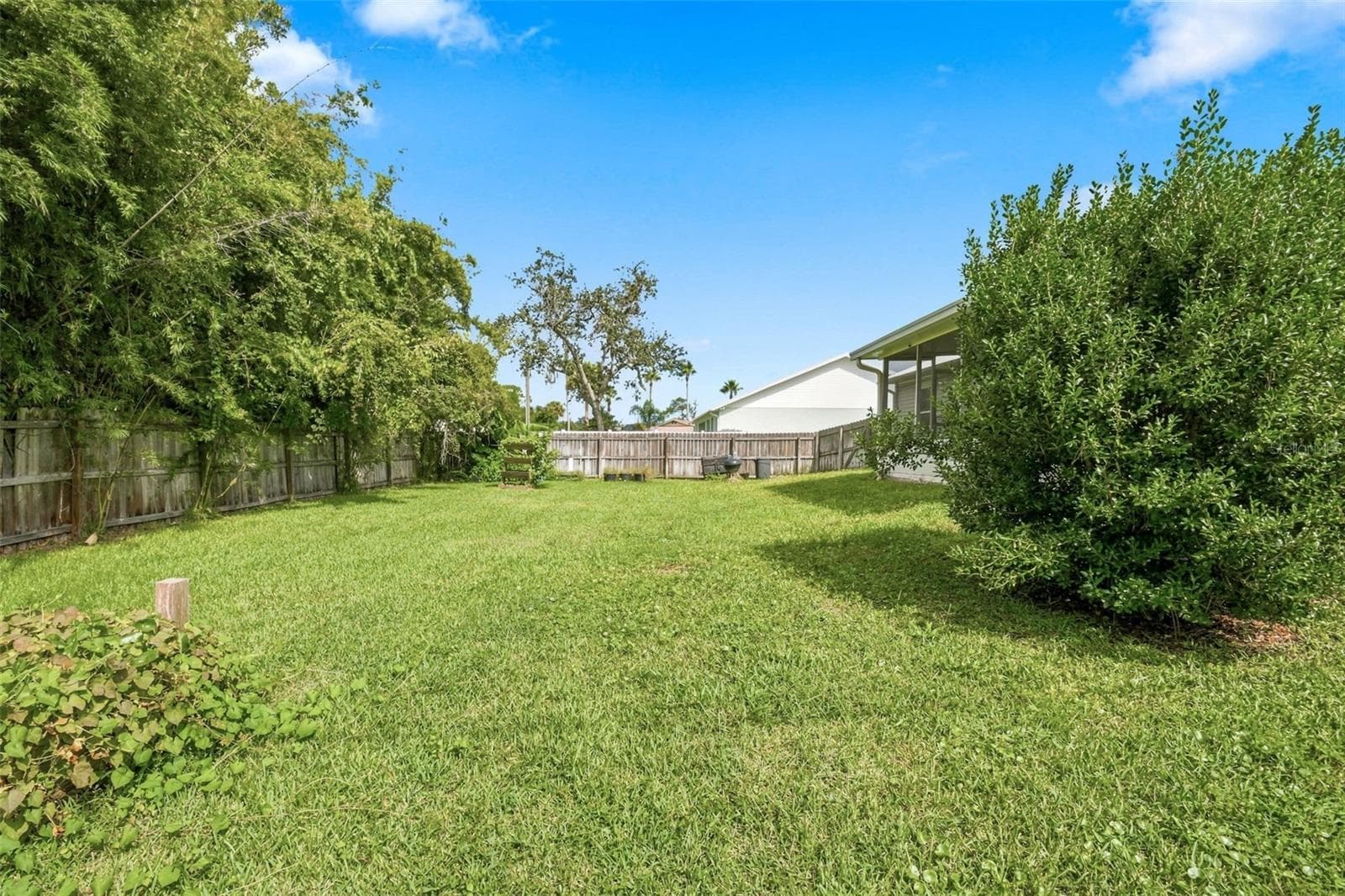 Single Family Residence at 2720 BANYAN DR, EDGEWATER, photo 33 of 34
