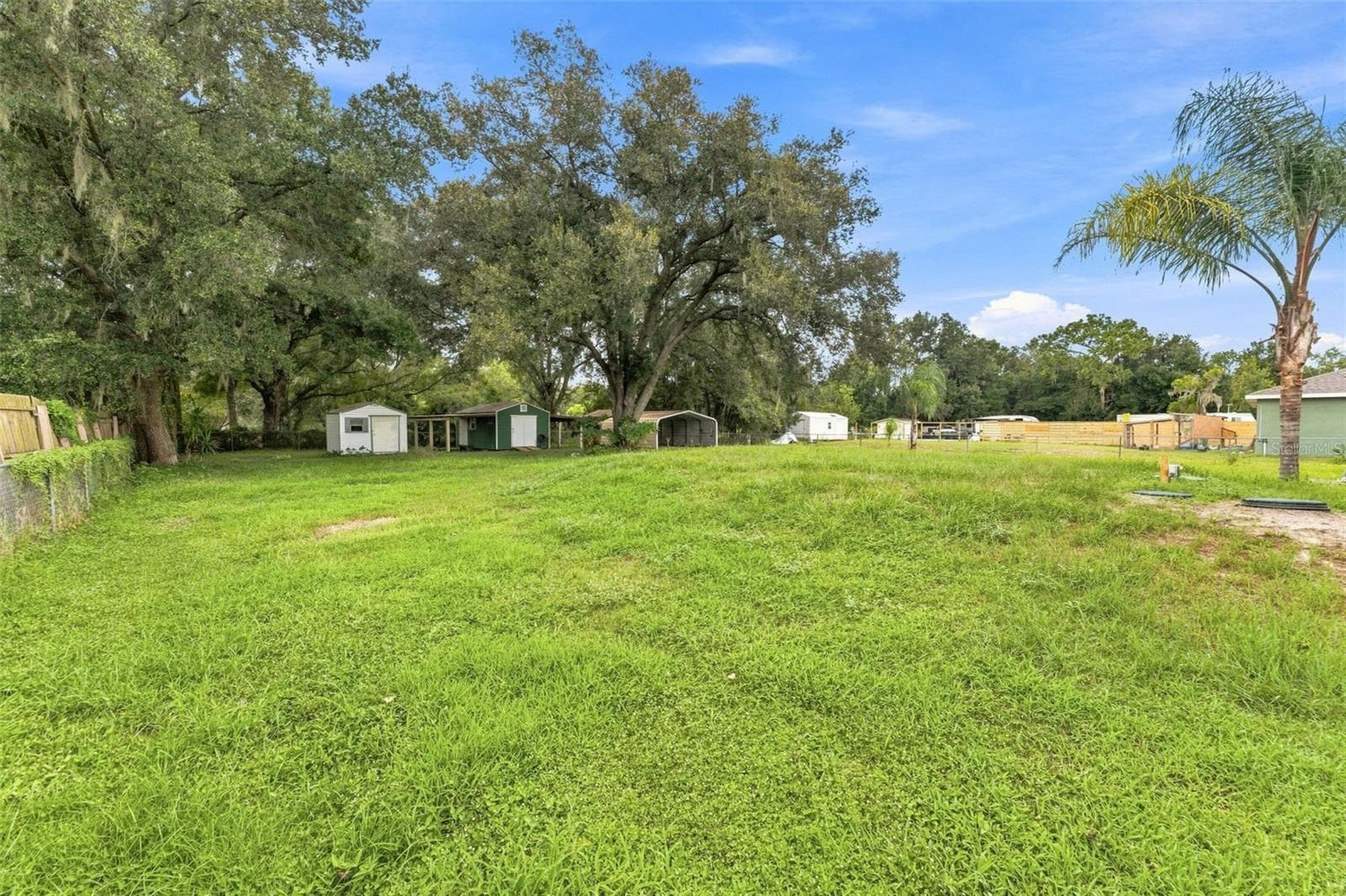 Manufactured Home at 6453 MANGROVE DR, WESLEY CHAPEL, photo 29 of 43
