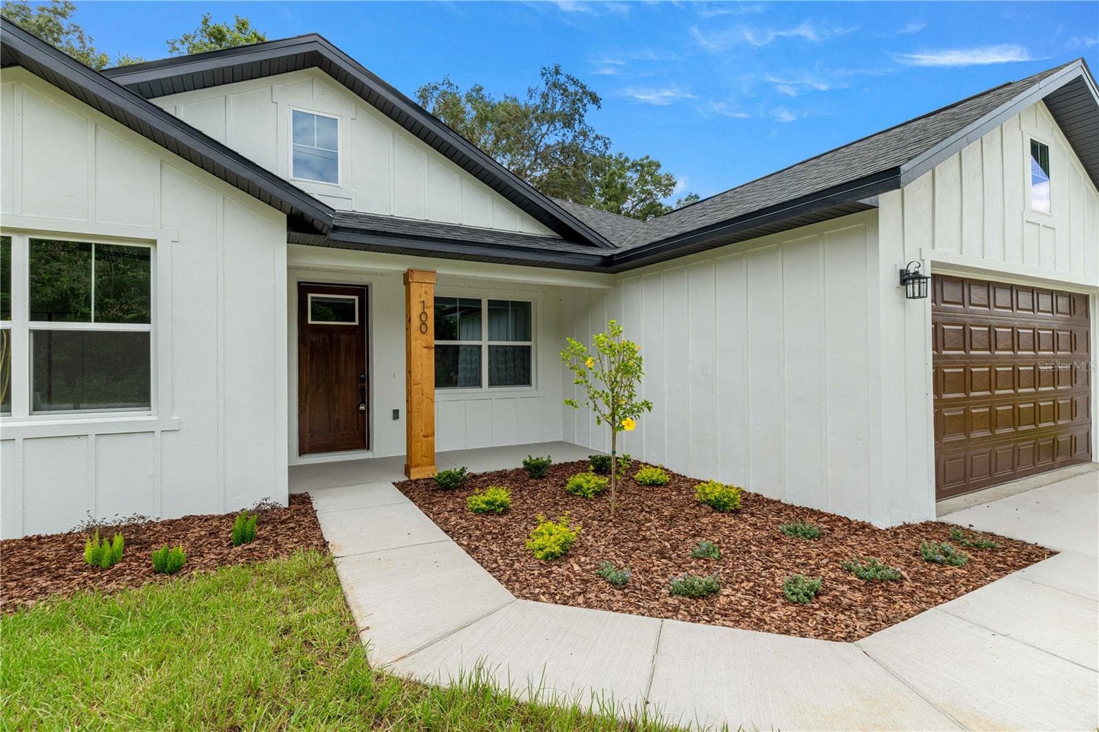 Single Family Residence at 100 WILLOW RD, OCALA, photo 3 of 32