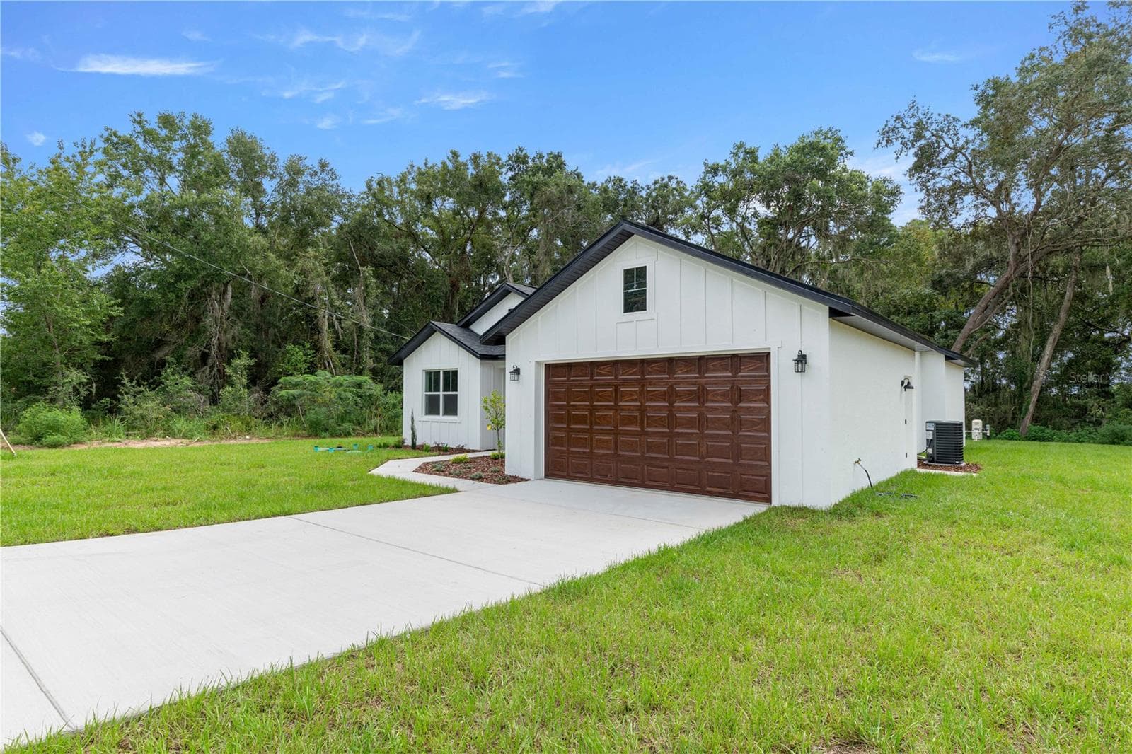 Single Family Residence at 100 WILLOW RD, OCALA, photo 4 of 32