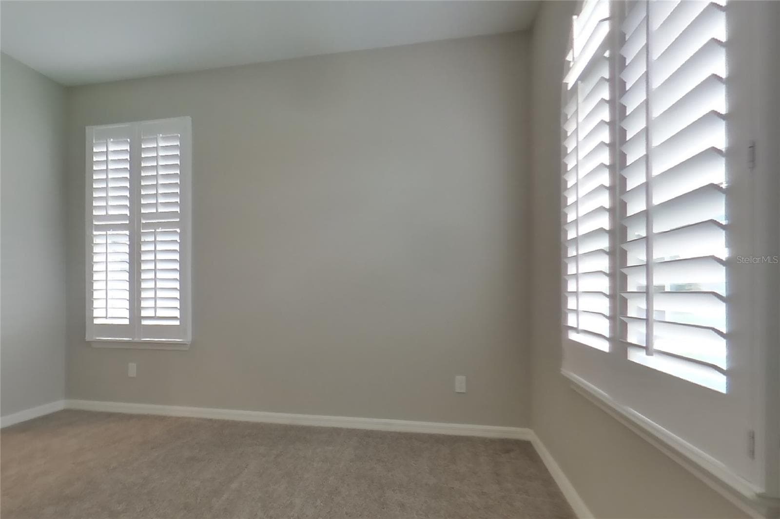 Single Family Residence at GRAND ISLAND, photo 11 of 15