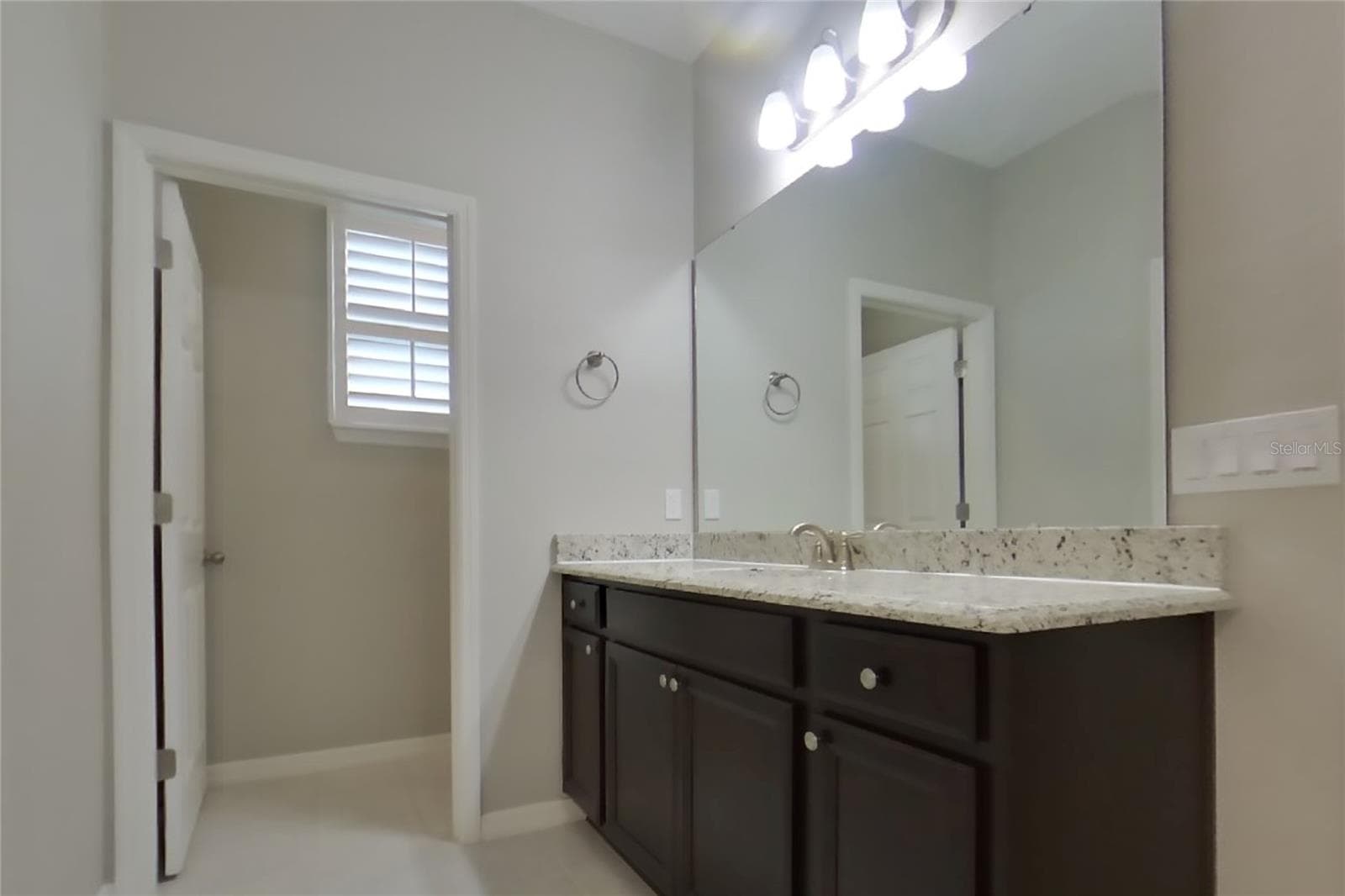 Single Family Residence at GRAND ISLAND, photo 13 of 15