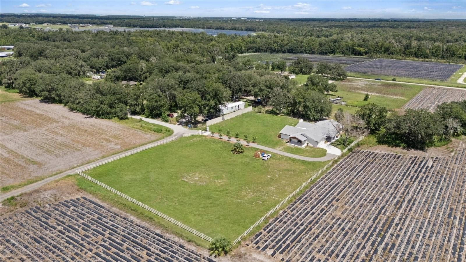 Single Family Residence at 2515 RAGINS LN, PLANT CITY, photo 4 of 66