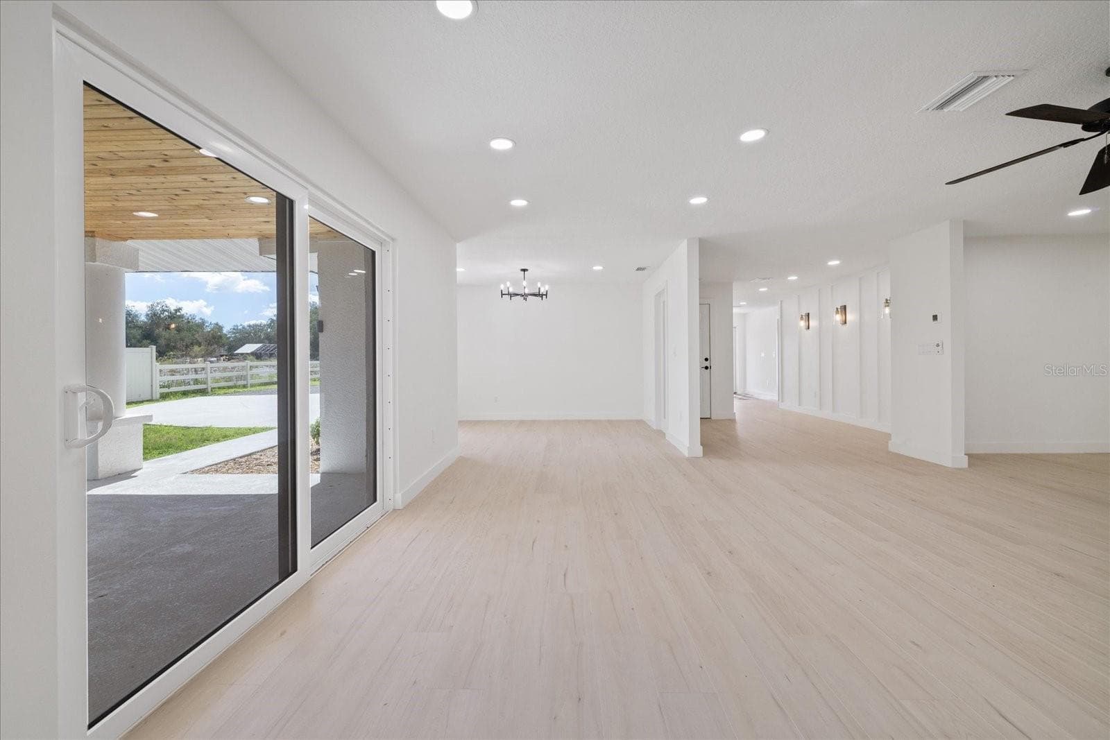 Single Family Residence at 2515 RAGINS LN, PLANT CITY, photo 27 of 66