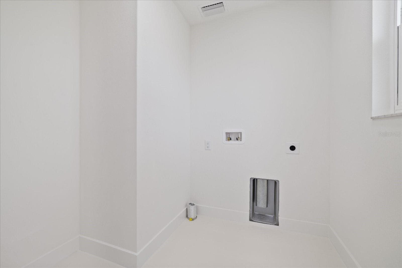Primary laundry room - 2515 RAGINS LN, PLANT CITY