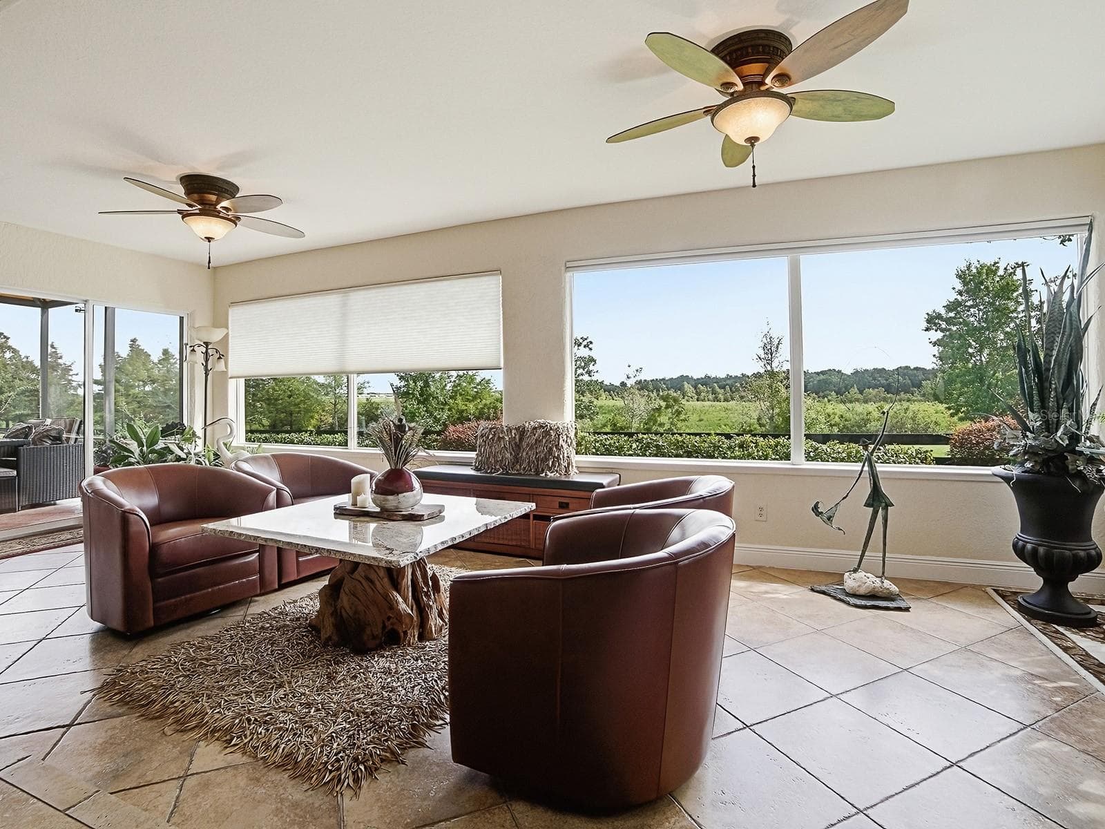 YOUR GORGEOUS ENCLOSED LANAI - WHAT A VIEW - 1089 VANCE TRL, THE VILLAGES
