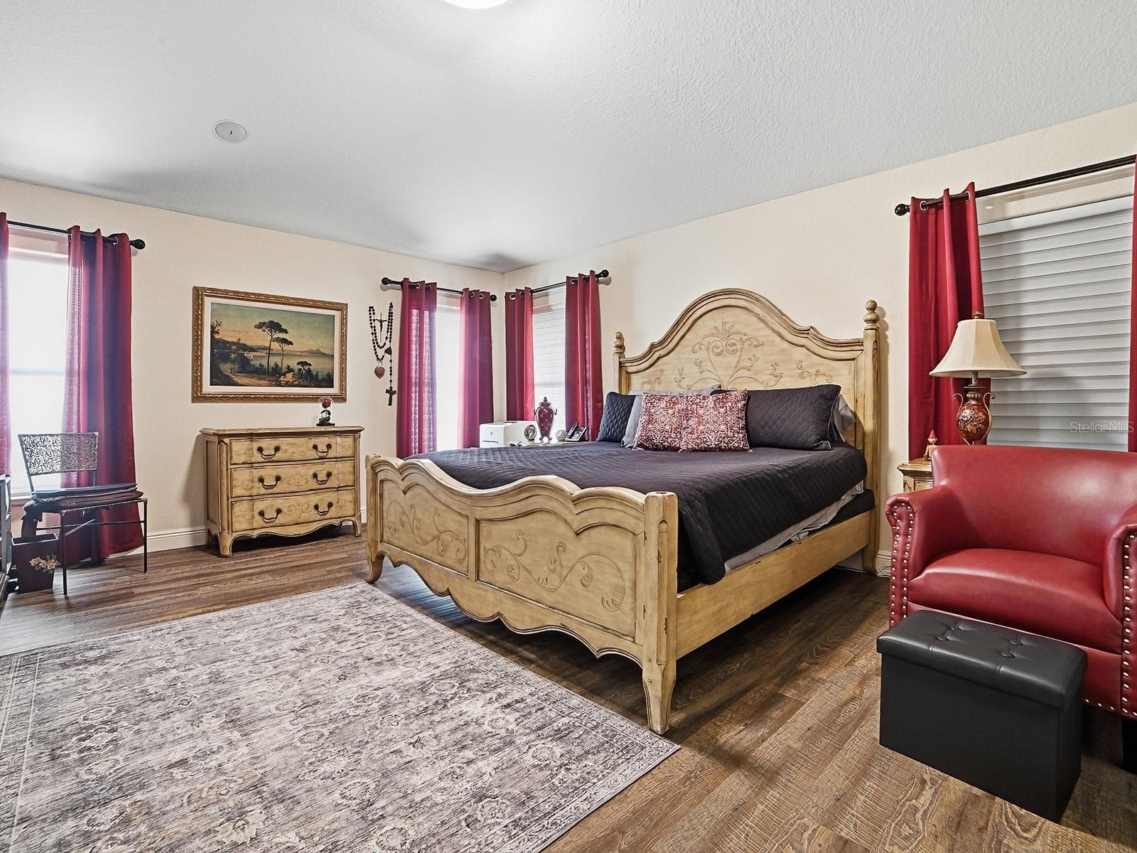 PLENTY OF SPACE - 1089 VANCE TRL, THE VILLAGES