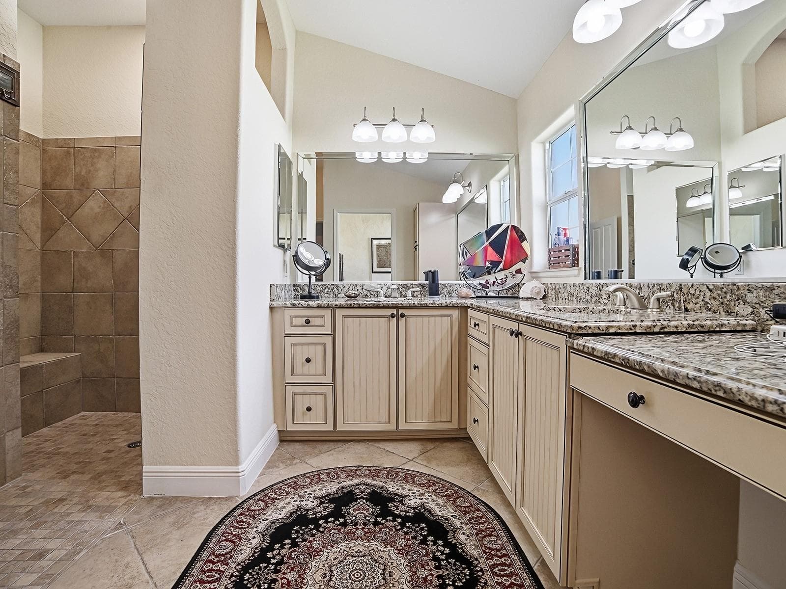 PRIMARY BATH/SHOWER - 1089 VANCE TRL, THE VILLAGES