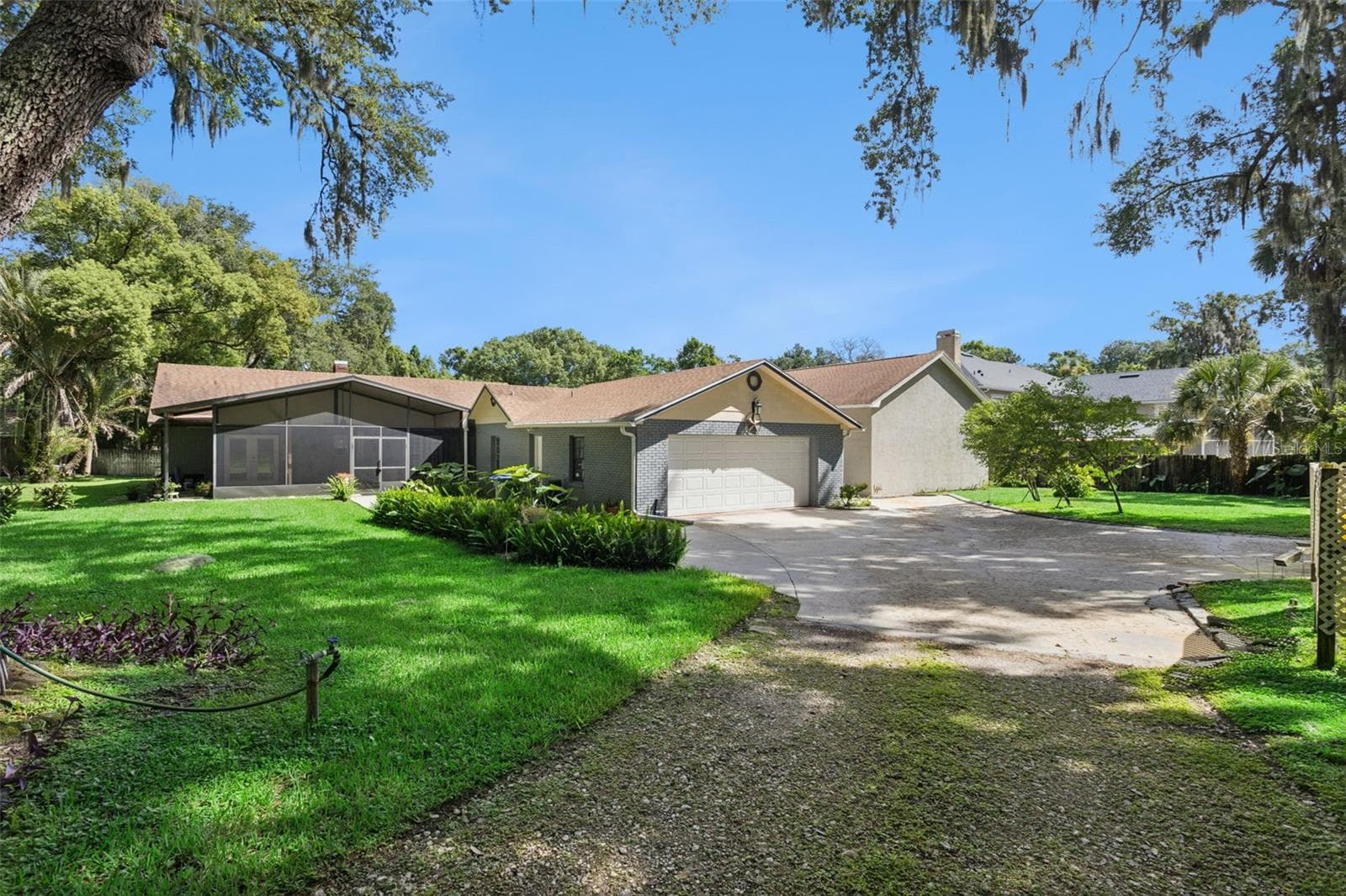 Single Family Residence at 907 SONJA PL, APOPKA, photo 3 of 61