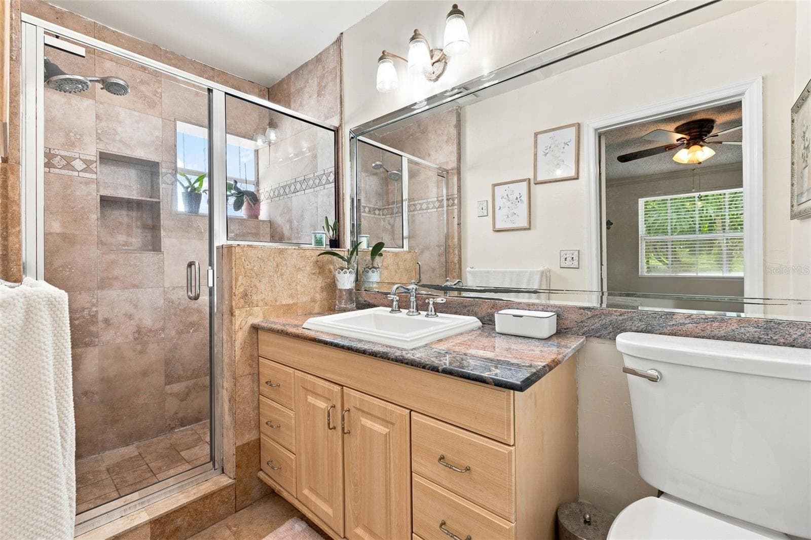 Single Family Residence at 3104 W OSBORNE AVE, TAMPA, photo 17 of 36