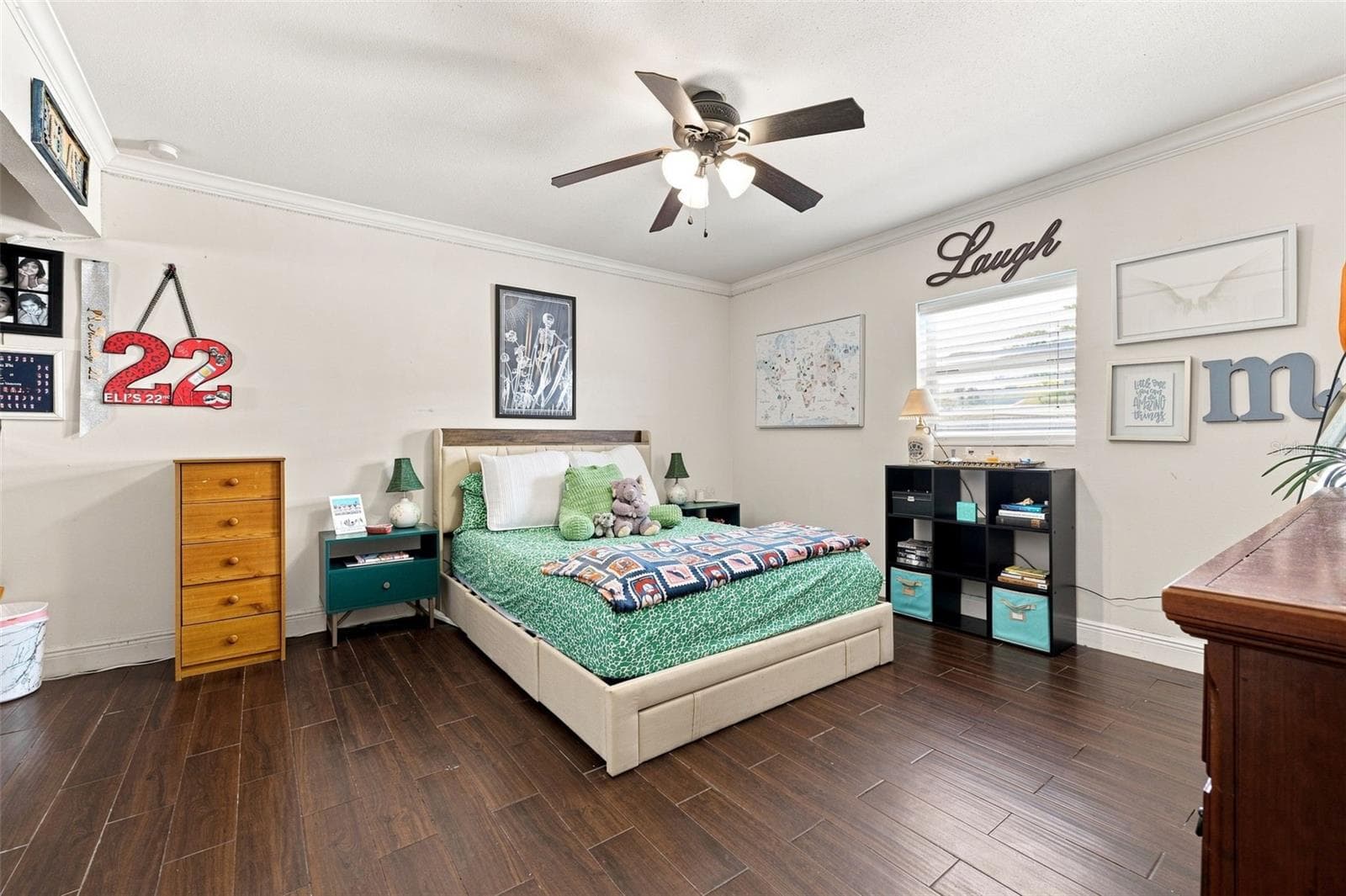 Single Family Residence at 3104 W OSBORNE AVE, TAMPA, photo 20 of 36