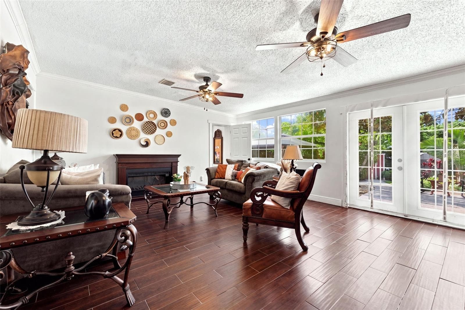 Single Family Residence at 3104 W OSBORNE AVE, TAMPA, photo 24 of 36