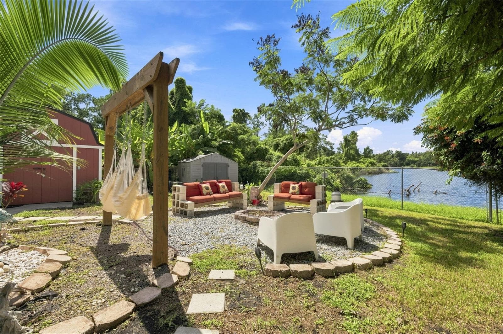 Single Family Residence at 3104 W OSBORNE AVE, TAMPA, photo 35 of 36
