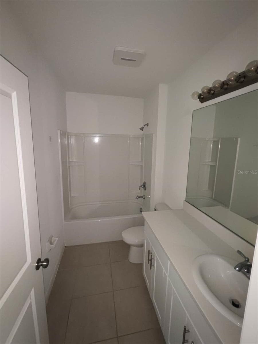 Single Family Residence at 5399 TUSCANY LN, DAVENPORT, photo 12 of 23